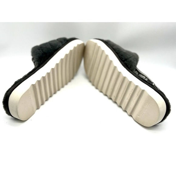 Woman's Slippers Koolaburra by UGG Fuzz'n II Size 10.5 - Picture 5 of 5